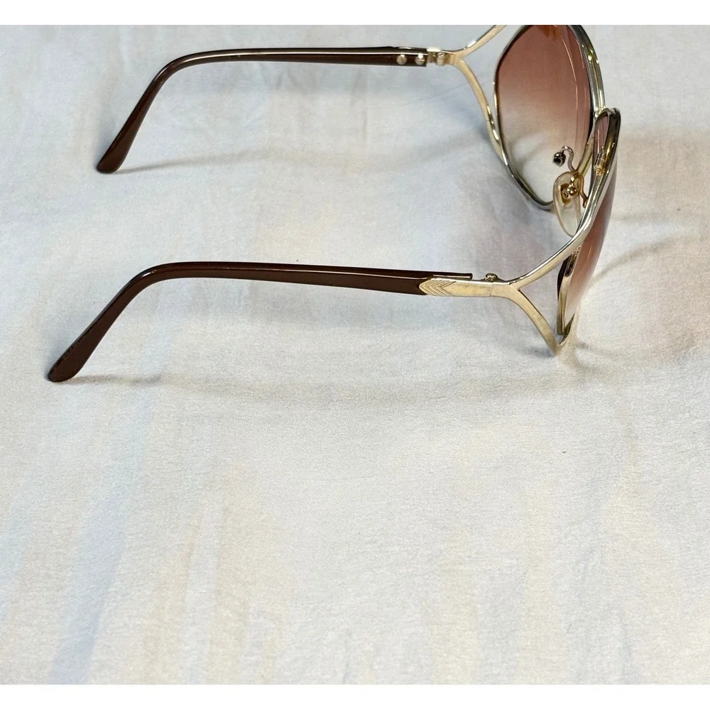 Vintage 80s Butterfly Sunglasses Gold Tone Metal Brown Gradient Lens Women
